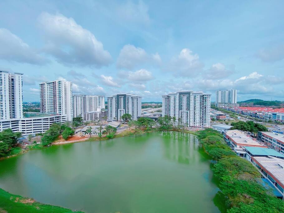 2-4 Pax Spacious Living @ Mount Austin, Jb #02 Johor Bahru Exterior foto