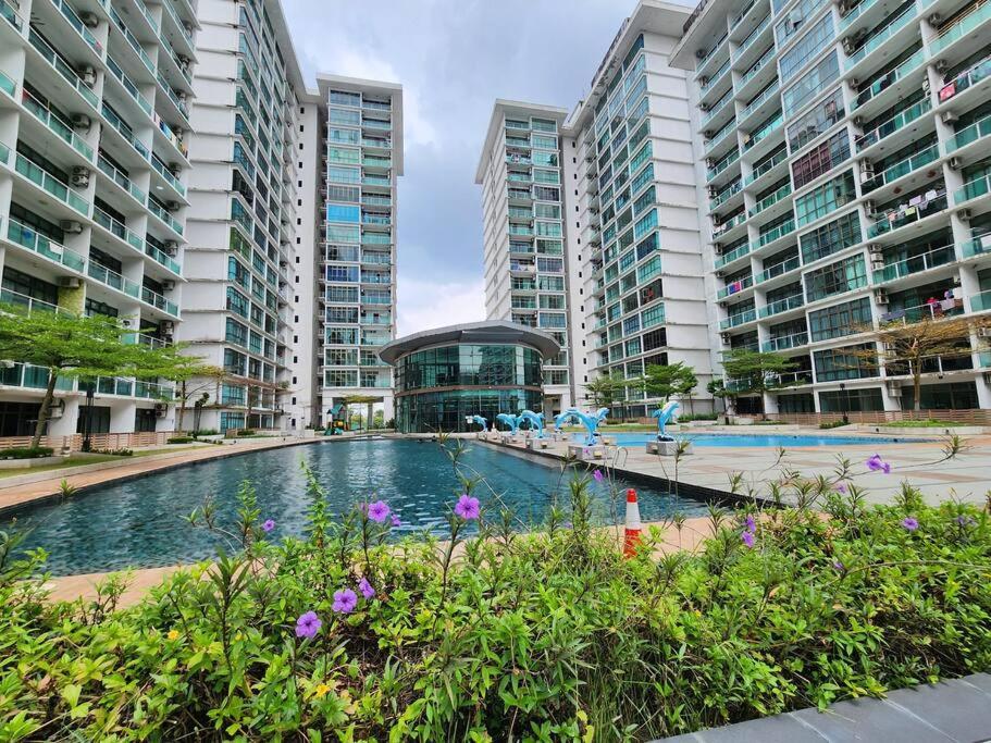 2-4 Pax Spacious Living @ Mount Austin, Jb #02 Johor Bahru Exterior foto
